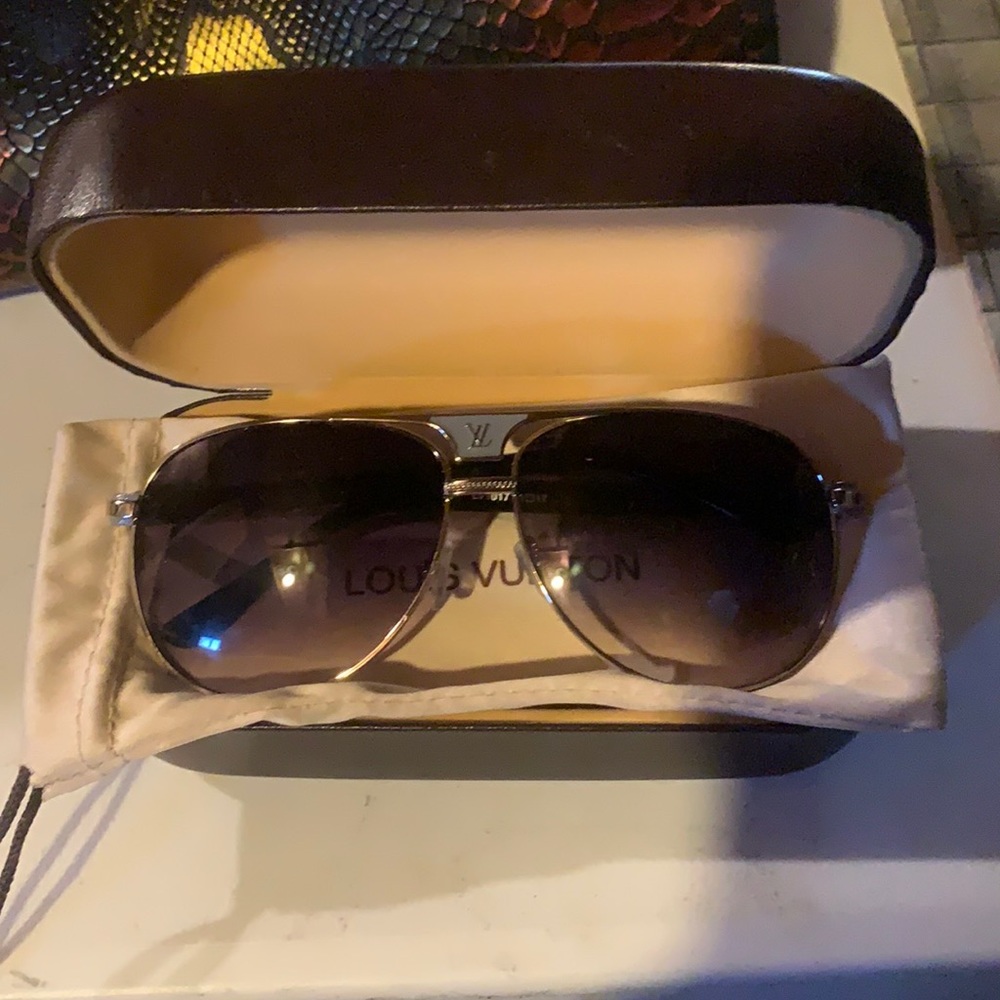 Louis Vuitton men’s sunglasses